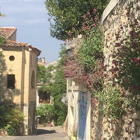 Nid D'Artiste Bed and Breakfast Saint-Quentin-la-Poterie Εξωτερικό φωτογραφία